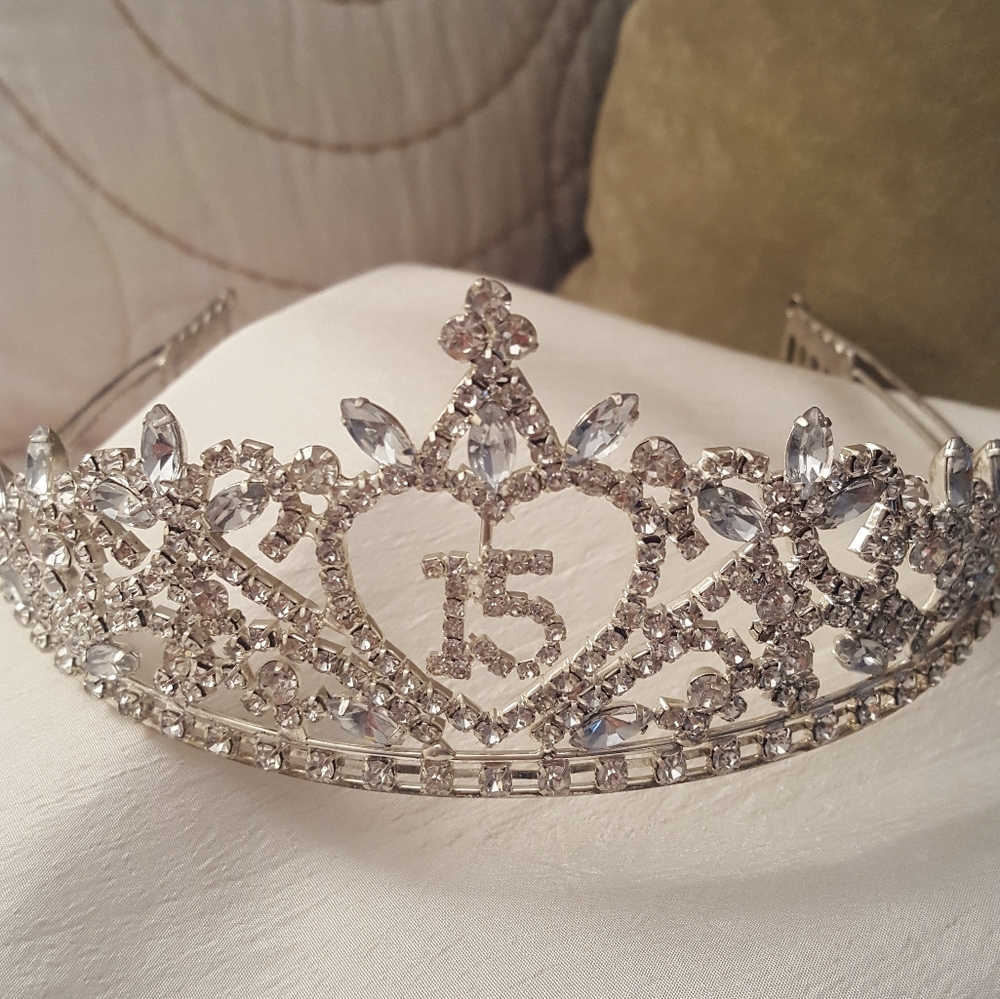 Quiceañera tiara